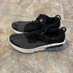 Nike Joyride Running Shoes - Black/White - Size 9.5